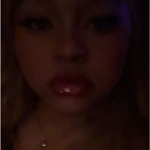 Meet your Posher, Kaylin